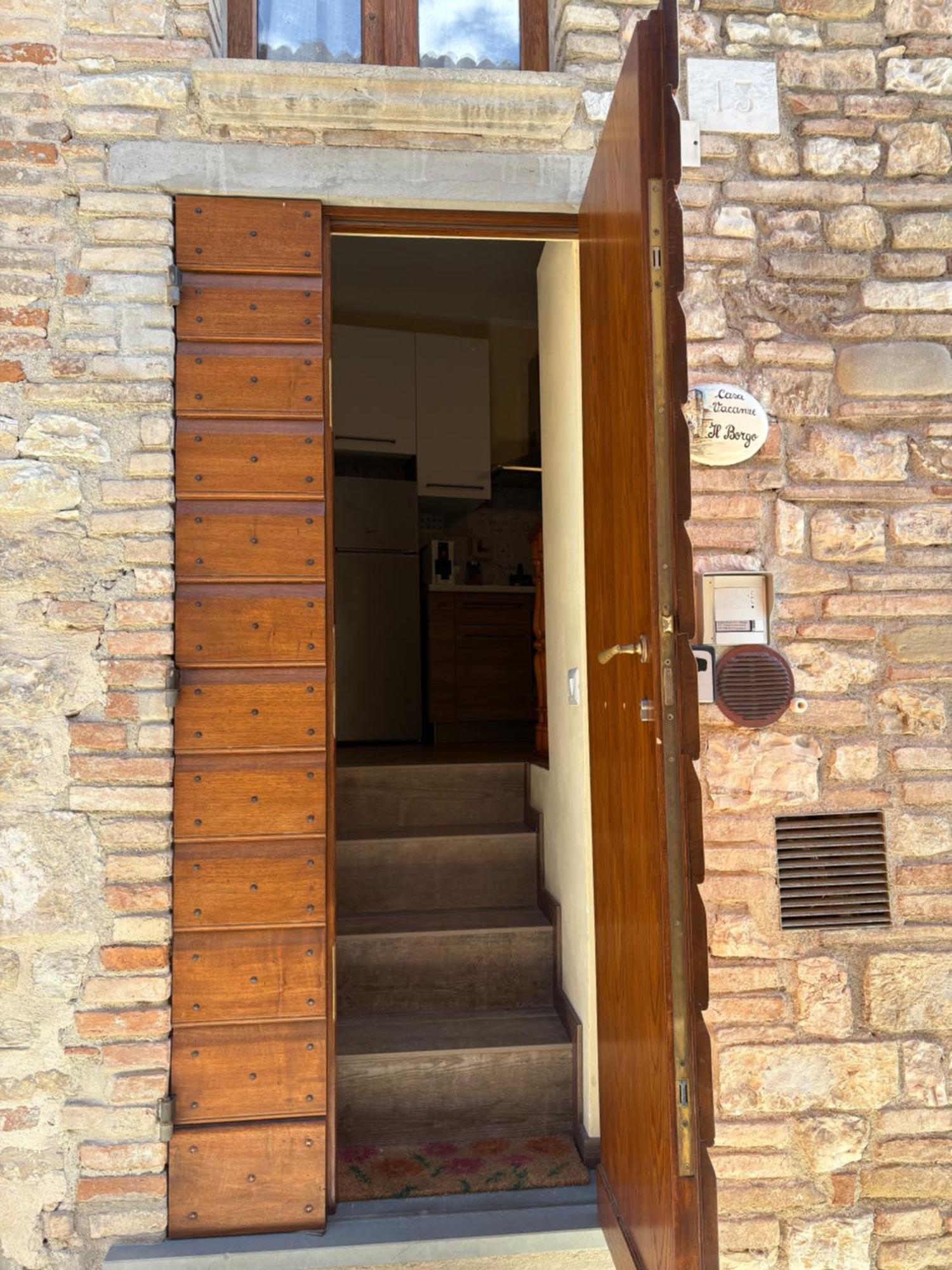 Casa Vacanze Il Borgo Gubbio Exteriör bild